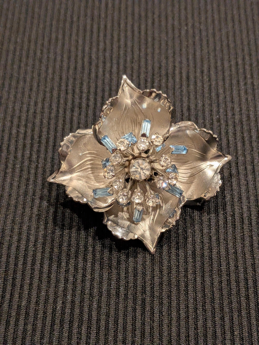 B#3: Silve Floral Brooch with Light Blue Rhinestones Vintage 1940-60s